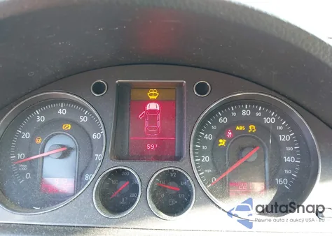 2008 Volkswagen Passat Turbo from USA, damaged, VIN WVWUK93C68E199351